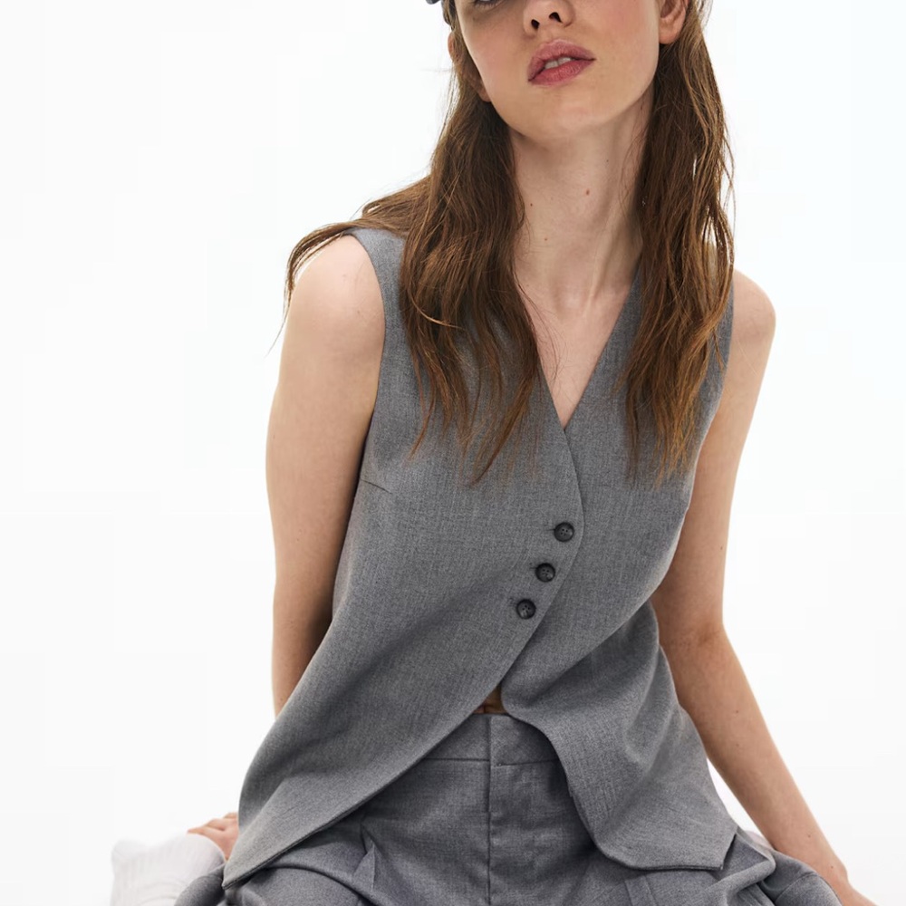 H&M Long Suit Vest - Picture 1 of 4